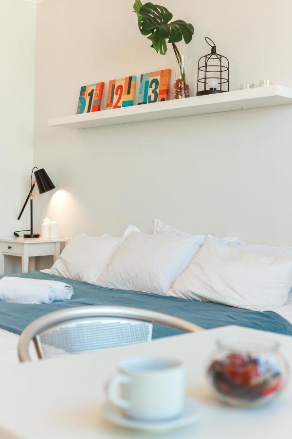 Ferienwohnung Sunny Sea View Studio Herzelia Exterior foto